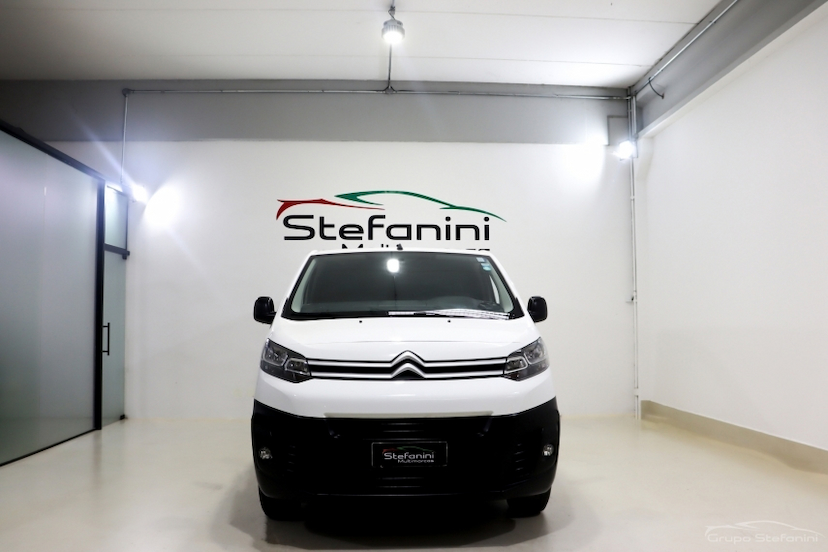 Foto do veículo CITROËN JUMPY 1.6 BLUEHDI DIESEL FURGÃO PACK MANUAL 2021 38.296 KM 131.990,00