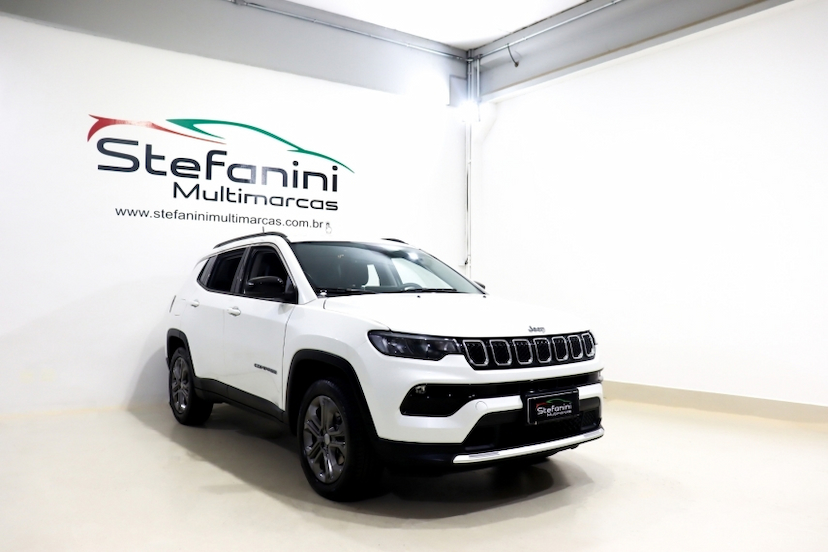 Foto do veículo JEEP COMPASS 1.3 T270 TURBO FLEX LONGITUDE AT6 2024 29.534 KM 157.990,00