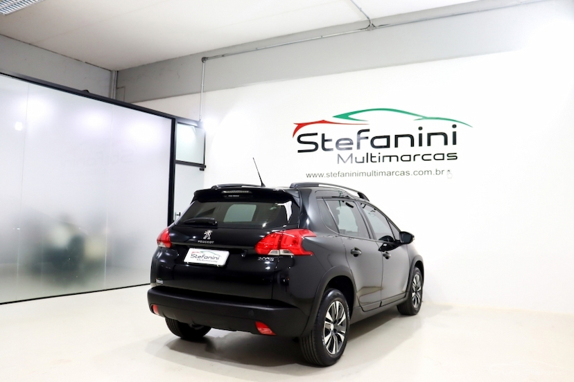 Foto do veículo PEUGEOT 2008 1.6 16V FLEX ALLURE PACK 4P AUTOMÁTICO 2020 72.372 KM 67.990,00
