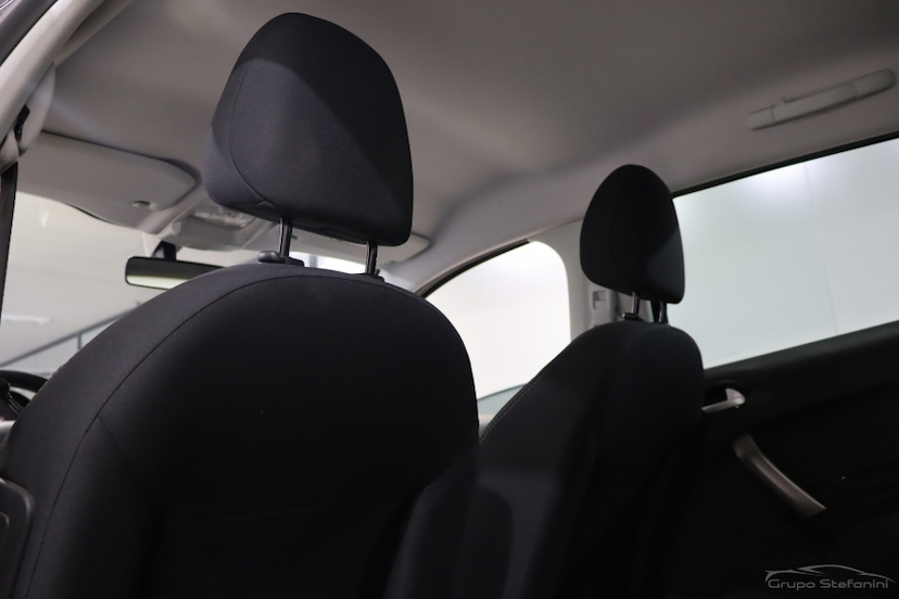 Foto do veículo PEUGEOT 2008 1.6 16V FLEX ALLURE PACK 4P AUTOMÁTICO 2020 72.372 KM 67.990,00