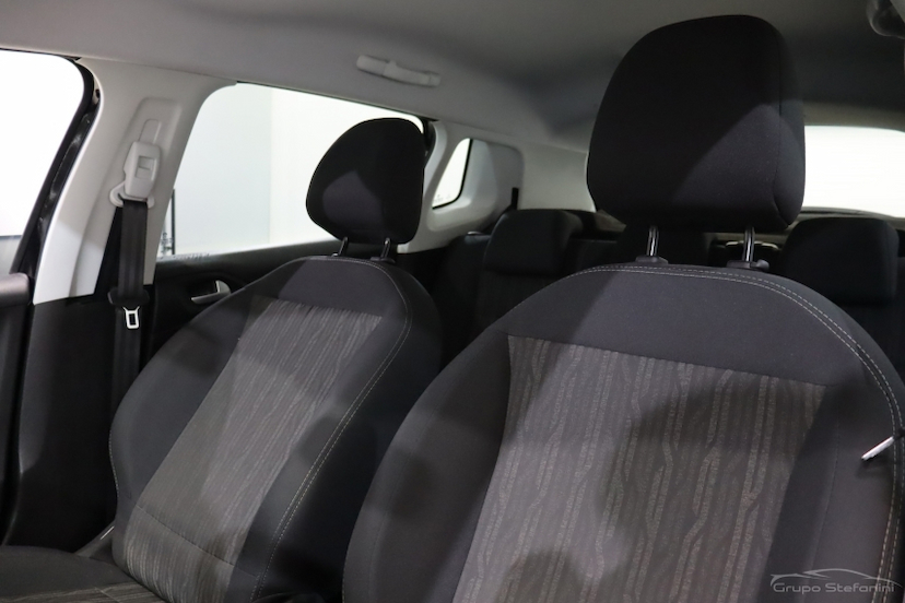 Foto do veículo PEUGEOT 2008 1.6 16V FLEX ALLURE PACK 4P AUTOMÁTICO 2020 72.372 KM 67.990,00