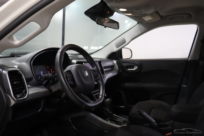Foto do veículo FIAT TORO 2.0 16V TURBO DIESEL FREEDOM 4WD AT9 2022 77.564 KM 119.990,00