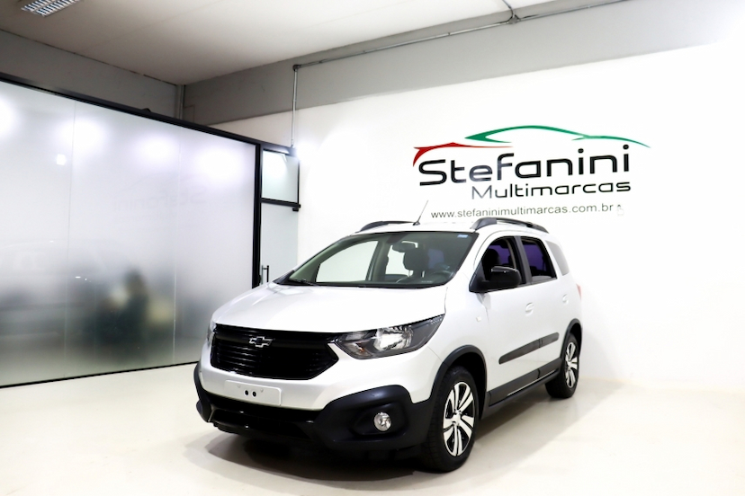 Foto do veículo CHEVROLET SPIN 1.8 ACTIV 8V FLEX 4P AUTOMÁTICO 2023 28.677 KM 109.990,00