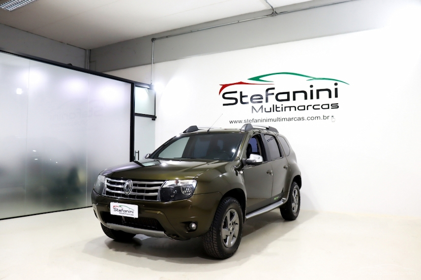 Foto do veículo RENAULT DUSTER 1.6 TECH ROAD 4X2 16V FLEX 4P MANUAL 2014 136.762 KM 53.990,00