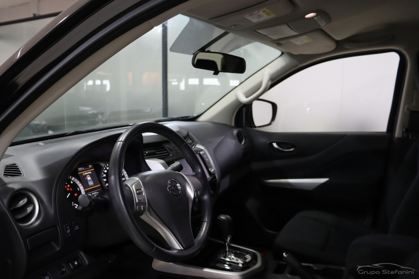 Foto do veículo NISSAN FRONTIER 2.3 16V TURBO DIESEL ATTACK CD 4X4 AUTOMÁTICO 2021 95.992 KM 166.990,00