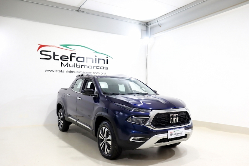 Foto do veículo FIAT TORO 1.3 TURBO 270 FLEX VOLCANO AT6 2023 1.283 KM 159.990,00