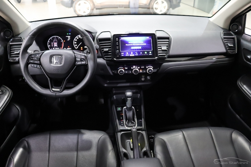 Foto do veículo HONDA CITY 1.5 I-VTEC FLEX EXL CVT 2022 48.156 KM 103.990,00