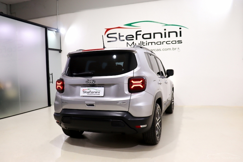 Foto do veículo JEEP RENEGADE 1.3 T270 TURBO FLEX LONGITUDE AT6 2023 21.943 KM 108.990,00