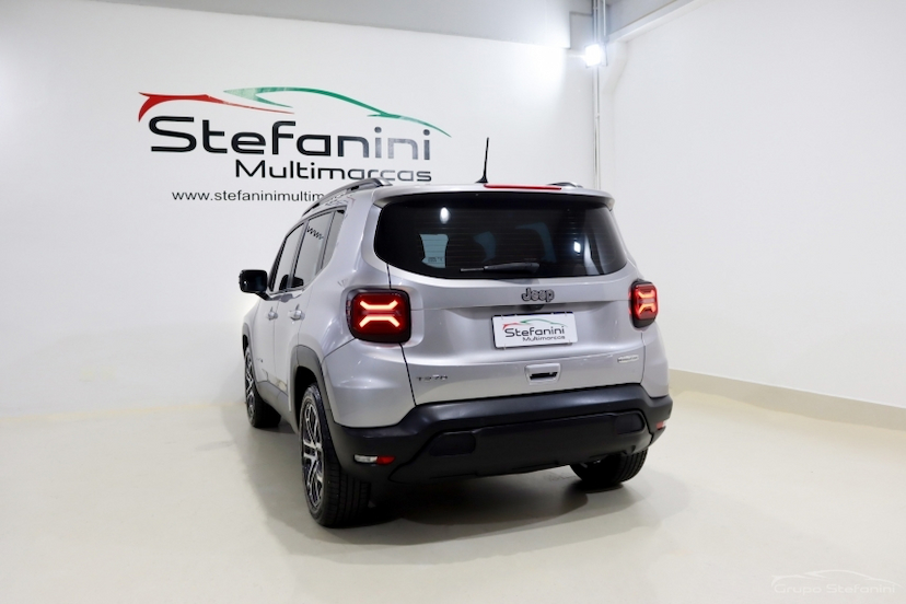 Foto do veículo JEEP RENEGADE 1.3 T270 TURBO FLEX LONGITUDE AT6 2023 21.943 KM 108.990,00