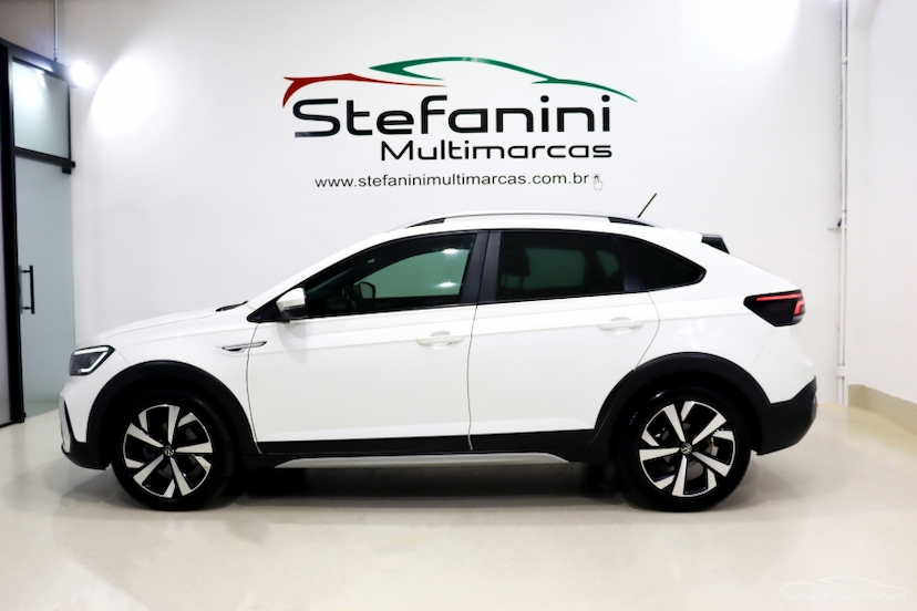 Foto do veículo VOLKSWAGEN NIVUS 1.0 200 TSI TOTAL FLEX HIGHLINE AUTOMÁTICO 2021 93.852 KM 98.490,00