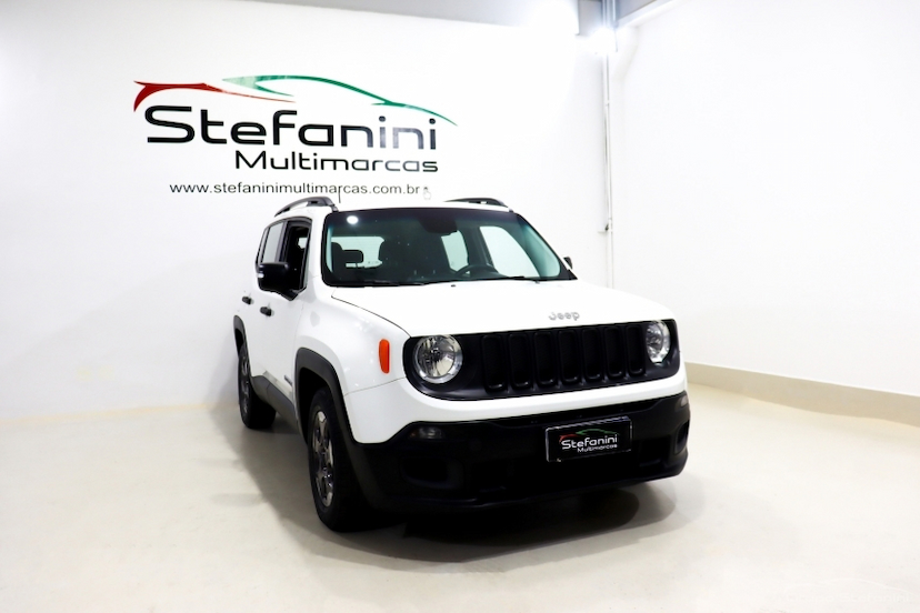 Foto do veículo JEEP RENEGADE 1.8 16V FLEX 4P AUTOMÁTICO 2018 42.174 KM 69.990,00