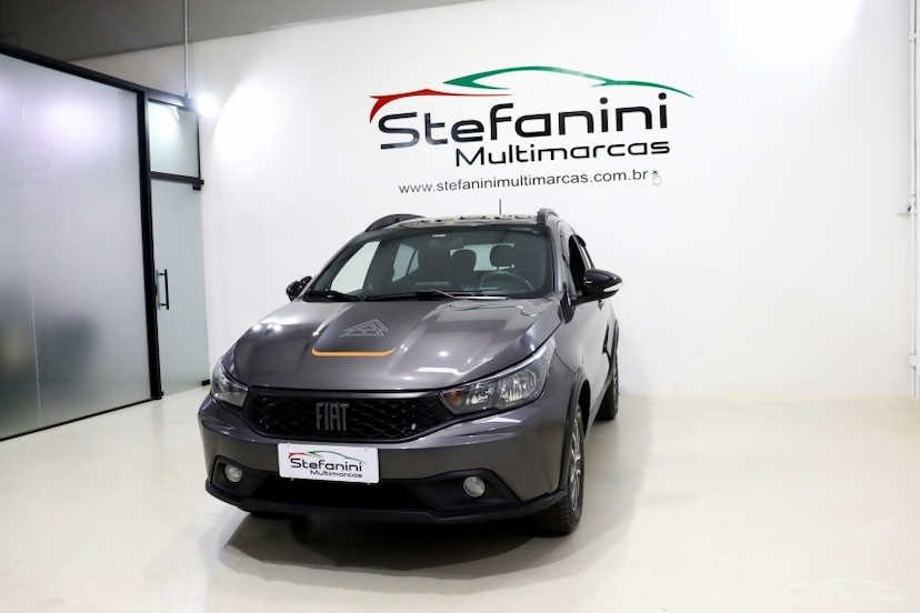 Foto do veículo FIAT ARGO 1.3 FIREFLY FLEX TREKKING CVT 2023 25.228 KM 87.990,00