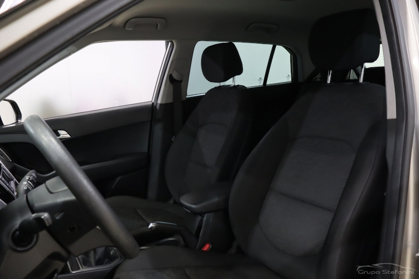 Foto do veículo HYUNDAI CRETA 1.6 16V FLEX ATTITUDE MANUAL 2021 42.131 KM 89.890,00