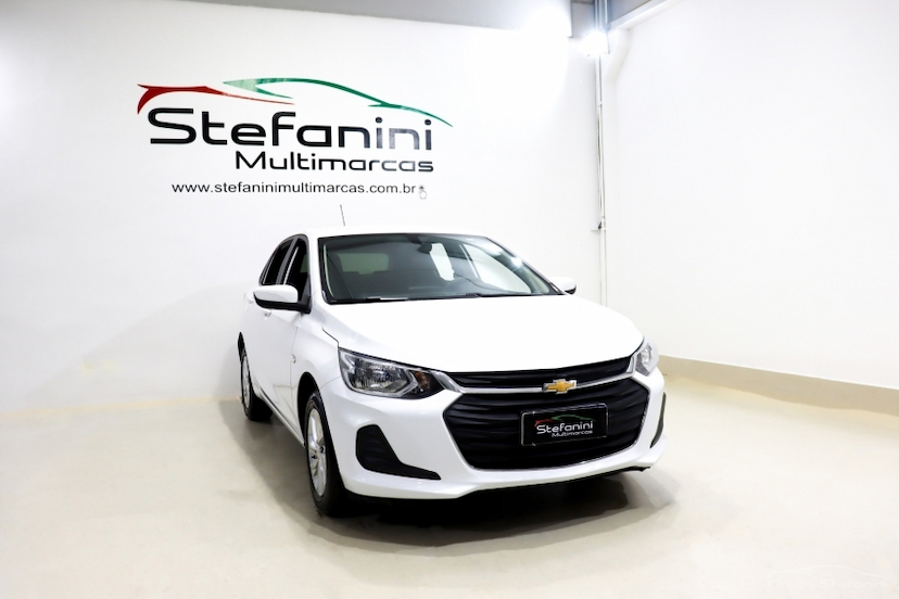 Foto do veículo CHEVROLET ONIX 1.0 FLEX LT MANUAL 2023 59.789 KM 69.990,00