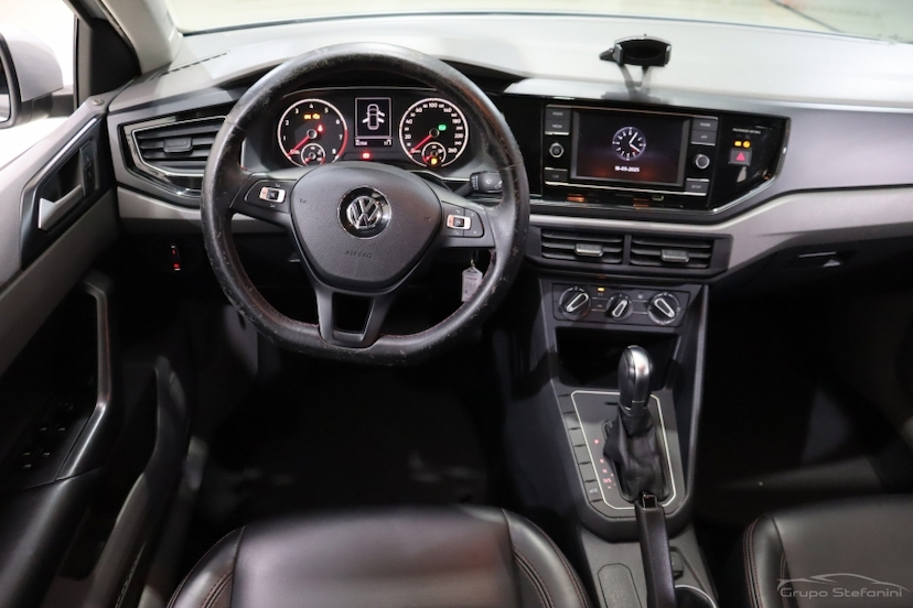 Foto do veículo VOLKSWAGEN POLO 1.0 200 TSI COMFORTLINE AUTOMÁTICO 2019 82.704 KM 68.990,00