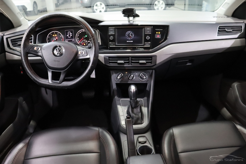 Foto do veículo VOLKSWAGEN POLO 1.0 200 TSI COMFORTLINE AUTOMÁTICO 2019 82.704 KM 68.990,00