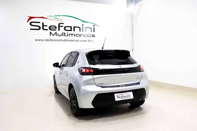 Foto do veículo PEUGEOT 208 1.6 16V FLEX GRIFFE AT6 2022 49.842 KM 85.490,00