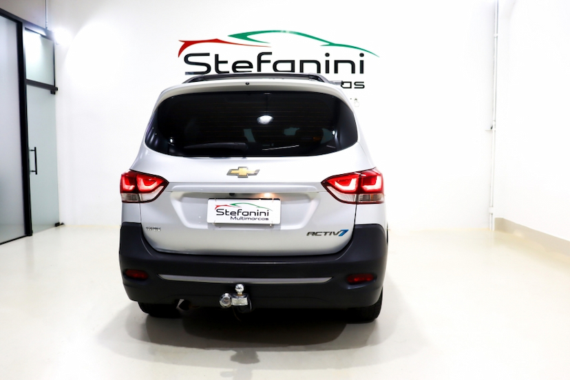 Foto do veículo CHEVROLET SPIN 1.8 ACTIV 8V FLEX 4P AUTOMÁTICO 2020 46.729 KM 85.990,00