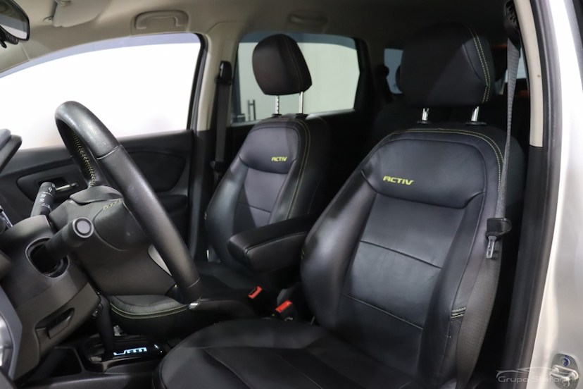 Foto do veículo CHEVROLET SPIN 1.8 ACTIV 8V FLEX 4P AUTOMÁTICO 2020 46.729 KM 85.990,00