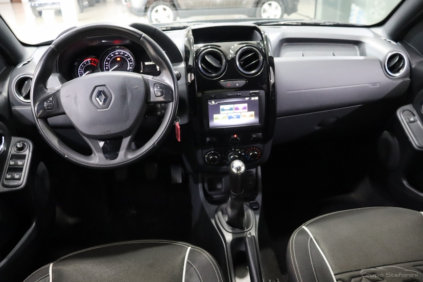 Foto do veículo RENAULT DUSTER OROCH 1.6 16V SCE FLEX DYNAMIQUE MANUAL 2022 78.552 KM 80.990,00