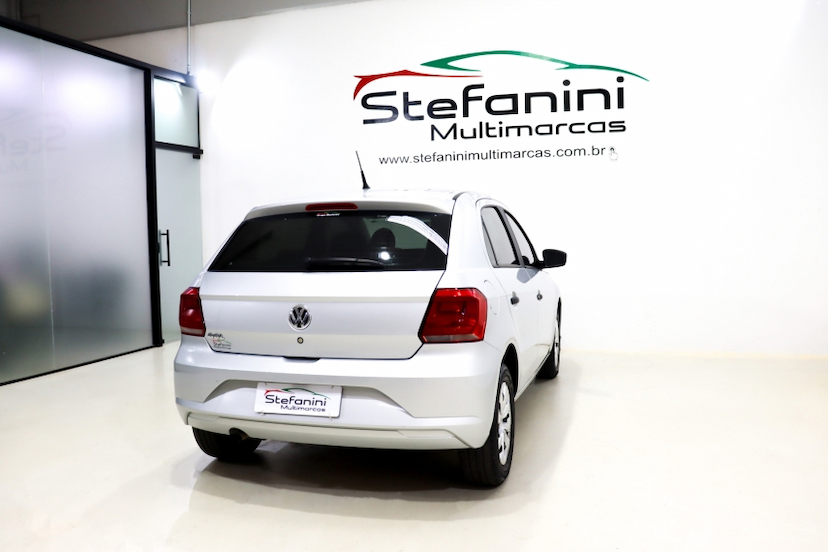 Foto do veículo VOLKSWAGEN GOL 1.0 12V MPI TOTALFLEX 4P MANUAL 2022 76.448 KM 53.990,00
