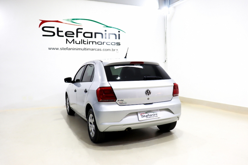 Foto do veículo VOLKSWAGEN GOL 1.0 12V MPI TOTALFLEX 4P MANUAL 2022 76.448 KM 53.990,00