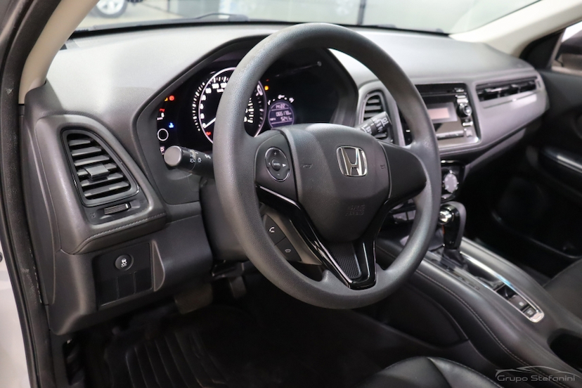 Foto do veículo HONDA HR-V 1.8 16V FLEX LX 4P AUTOMÁTICO 2018 65.178 KM 91.990,00