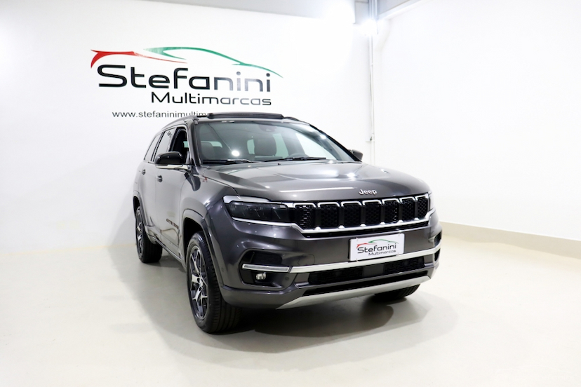 Foto do veículo JEEP COMMANDER 2.0 TD380 TURBO DIESEL OVERLAND AT9 2022 32.526 KM 187.990,00