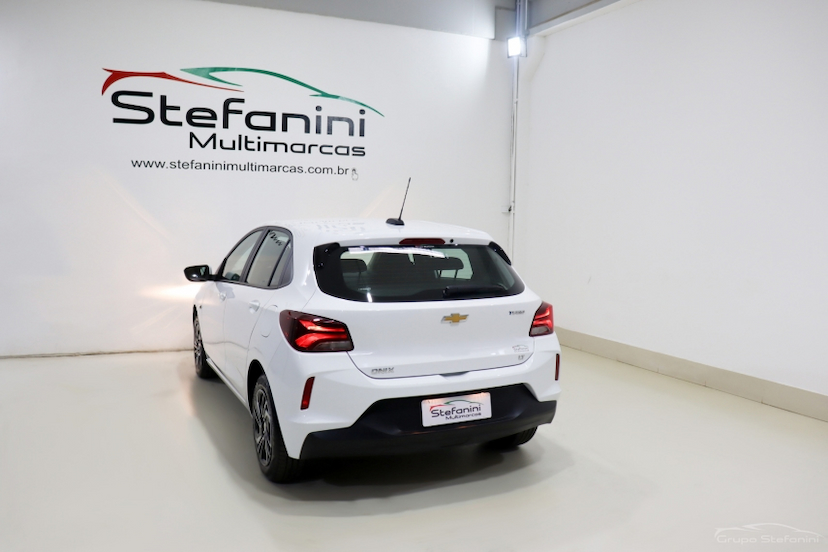 Foto do veículo Chevrolet Onix 1.0 TURBO FLEX LT MANUAL 2025 70.915 KM R$ 65.990,00