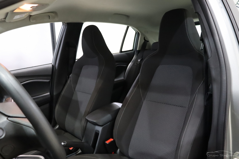 Foto do veículo Chevrolet Onix 1.0 TURBO FLEX LT AUTOMÁTICO 2025 76.387 KM R$ 76.990,00