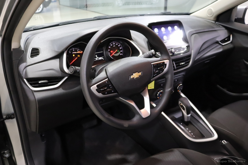 Foto do veículo Chevrolet Onix 1.0 TURBO FLEX LT AUTOMÁTICO 2025 76.387 KM R$ 76.990,00