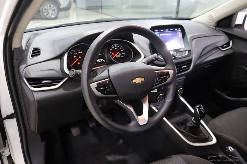 Foto do veículo Chevrolet Onix 1.0 TURBO FLEX LT MANUAL 2025 57.624 KM R$ 68.990,00