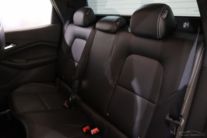 Foto do veículo Chevrolet MONTANA 1.2 TURBO FLEX PREMIER AUTOMÁTICO 2023 43.578 KM R$ 103.890,00