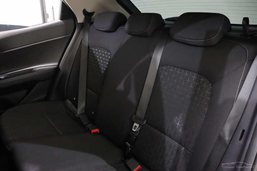 Foto do veículo Hyundai HB20 1.0 12V FLEX LIMITED MANUAL 2027 10.780 KM R$ 87.990,00