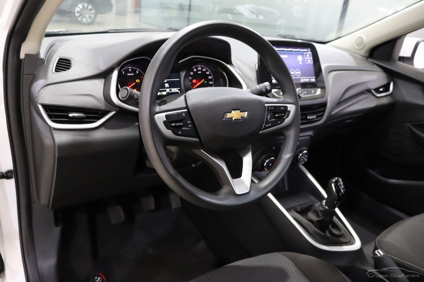 Foto do veículo Chevrolet Onix 1.0 TURBO FLEX LT MANUAL 2025 8.370 KM R$ 78.990,00