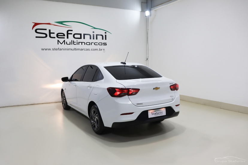 Foto do veículo Chevrolet Onix 1.0 TURBO FLEX PLUS LT MANUAL 2025 28.263 KM R$ 77.990,00
