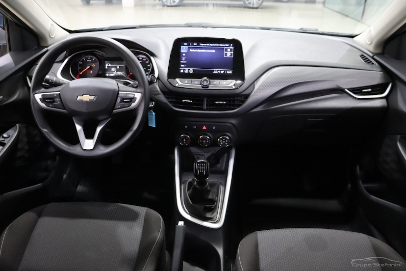 Foto do veículo Chevrolet Onix 1.0 TURBO FLEX PLUS LT MANUAL 2025 24.934 KM R$ 77.990,00