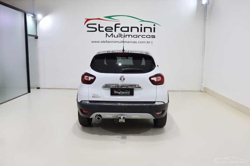 Foto do veículo Renault Captur 1.6 16V SCE FLEX INTENSE X-TRONIC 2018 63.185 KM R$ 64.990,00