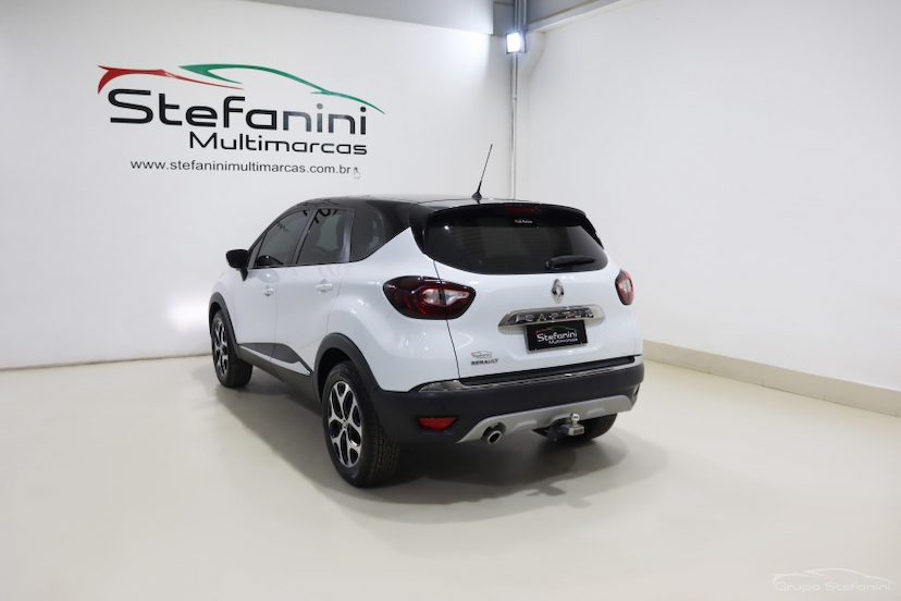 Foto do veículo Renault Captur 1.6 16V SCE FLEX INTENSE X-TRONIC 2018 63.185 KM R$ 64.990,00