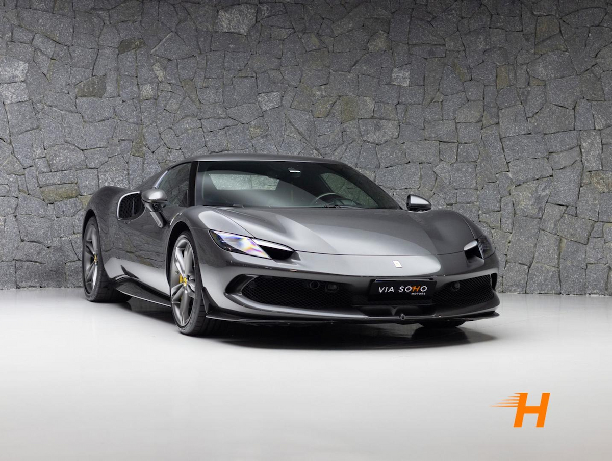Foto do veículo FERRARI 296 GTB  GTB 2023/2024 1.868 KM R$ 3.480.000,00