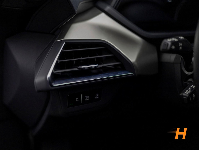Foto do veículo AUDI E-TRON 0.0 E TRON GT 2024 8.200 KM R$ 499.000,00