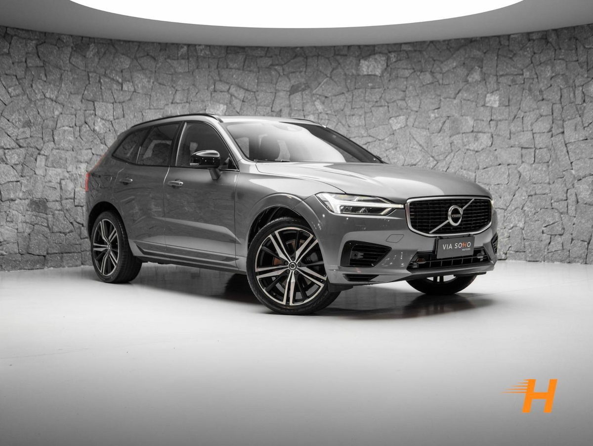 Foto do veículo VOLVO XC60  T8 R-DESIGN 2019/2020 103.000 KM R$ 179.000,00