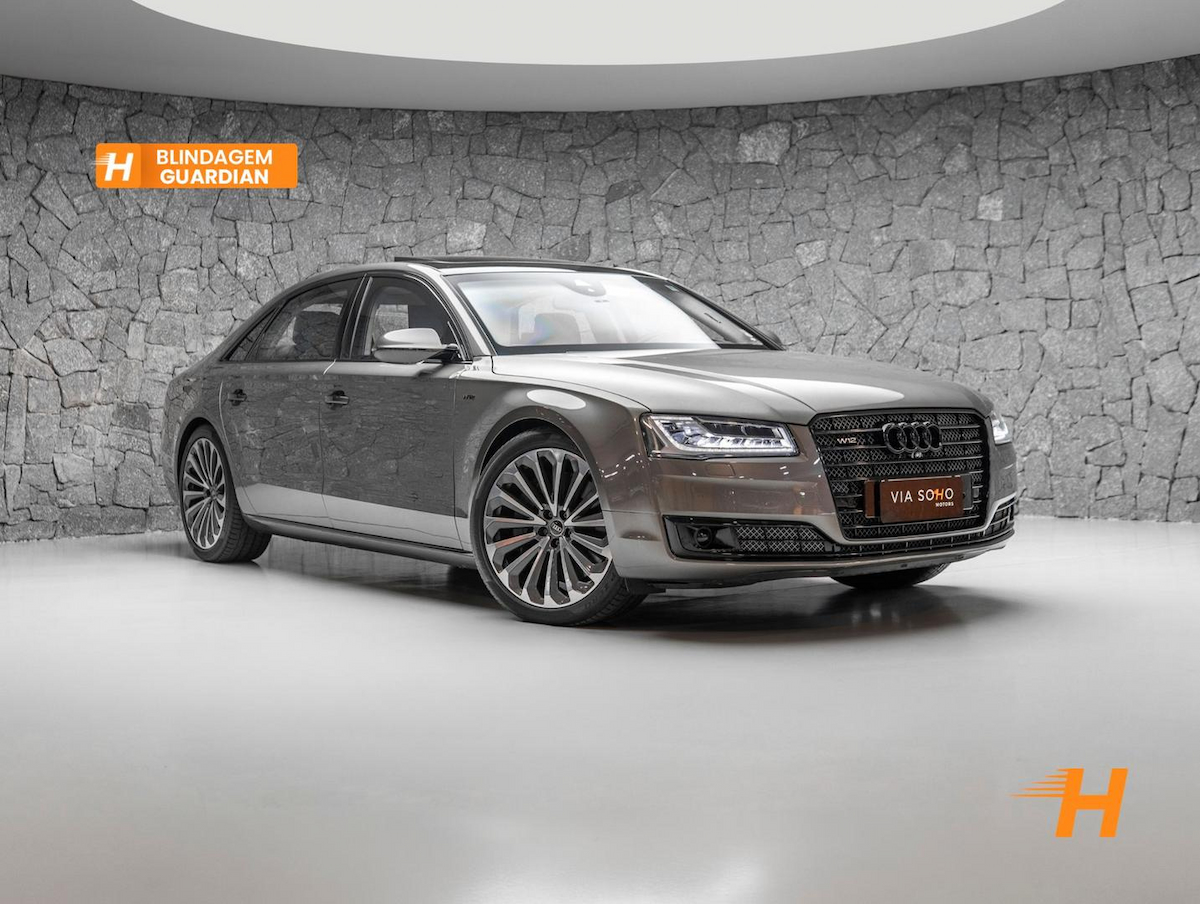 Foto do veículo AUDI A8  LG 2016/2017 26.287 KM R$ 549.000,00