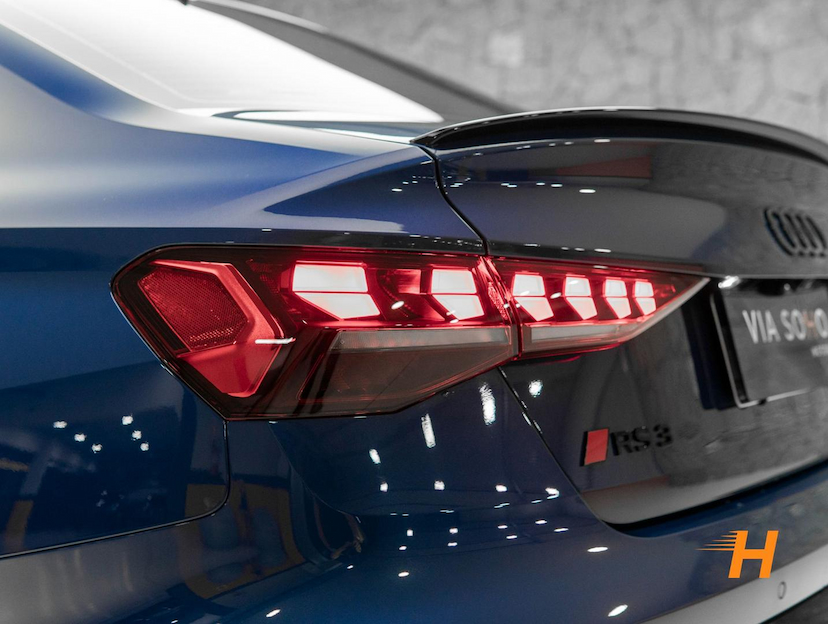 Foto do veículo AUDI RS3 2.5 SEDAN 2.5 TFSI QUATTRO S-TRONIC 2026 6.009 KM R$ 549.000,00