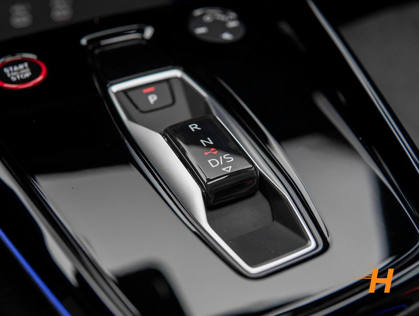 Foto do veículo AUDI RS3 2.5 SEDAN 2.5 TFSI QUATTRO S-TRONIC 2026 6.009 KM R$ 549.000,00