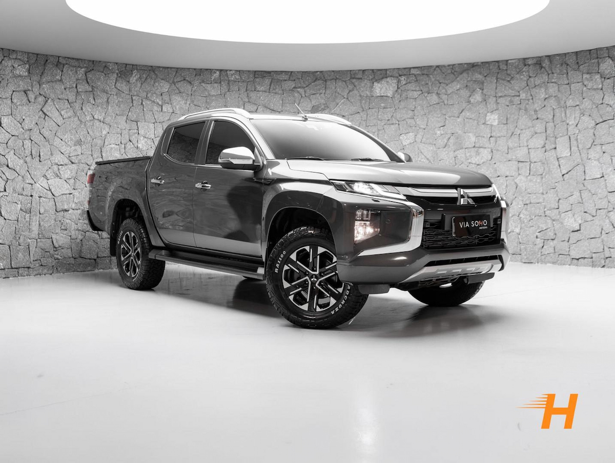 Foto do veículo MITSUBISHI TRITON  SPORT HPE S 2024/2025 67.366 KM R$ 235.000,00