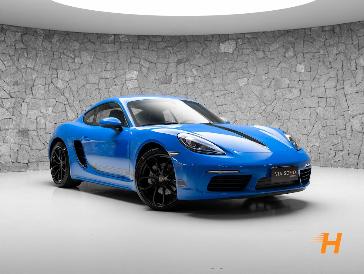 Foto do veículo PORSCHE CAYMAN  STYLE 2023/2024 10.000 KM R$ 543.900,00