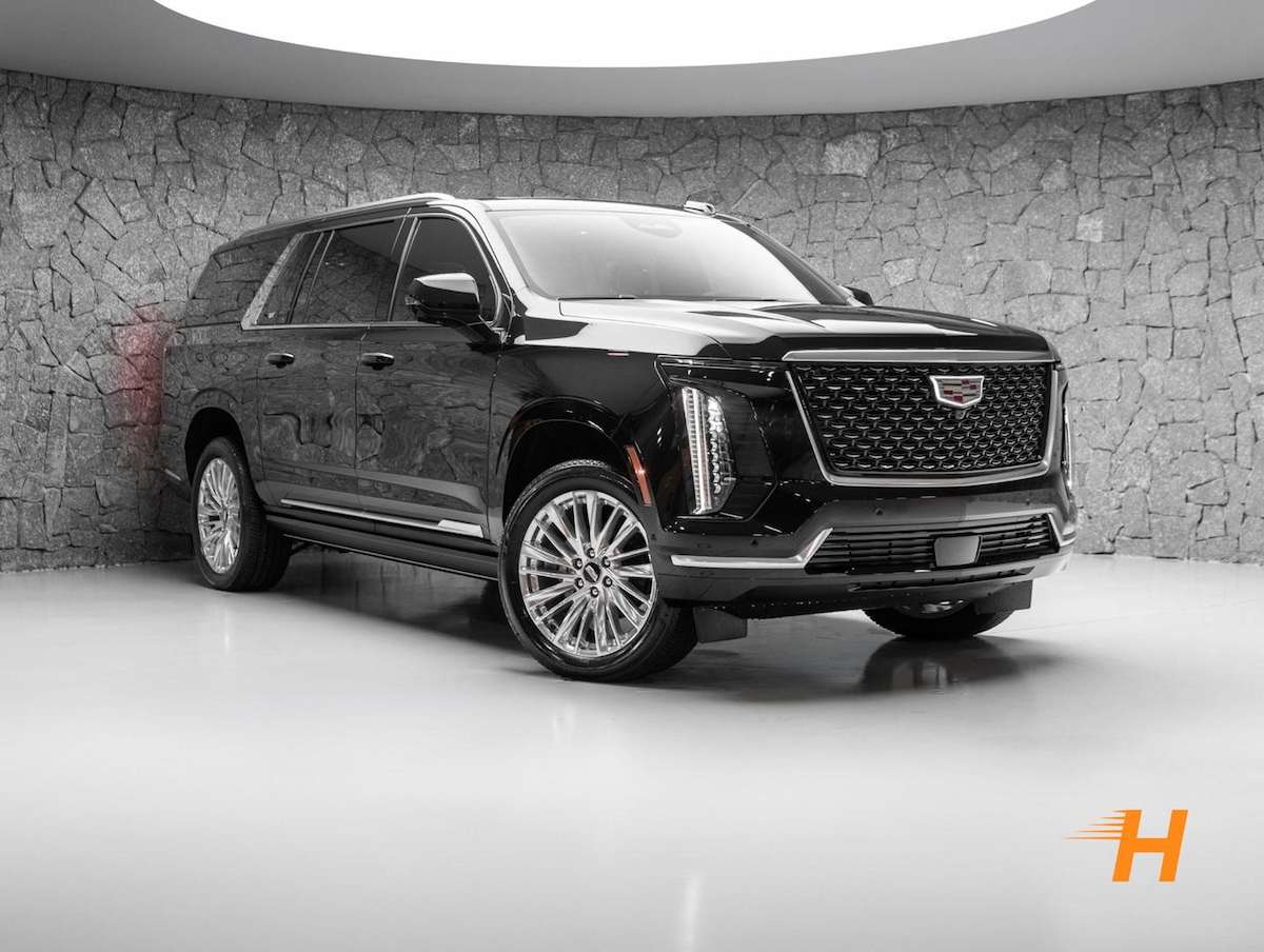 Foto do veículo CADILLAC ESCALADE  ESV LUXURY 2026/2026 27 KM R$ 2.090.000,00