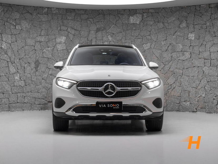 Foto do veículo MERCEDES-BENZ GLC 300 2.0 GLC300 4M 2024 37.700 KM R$ 385.000,00