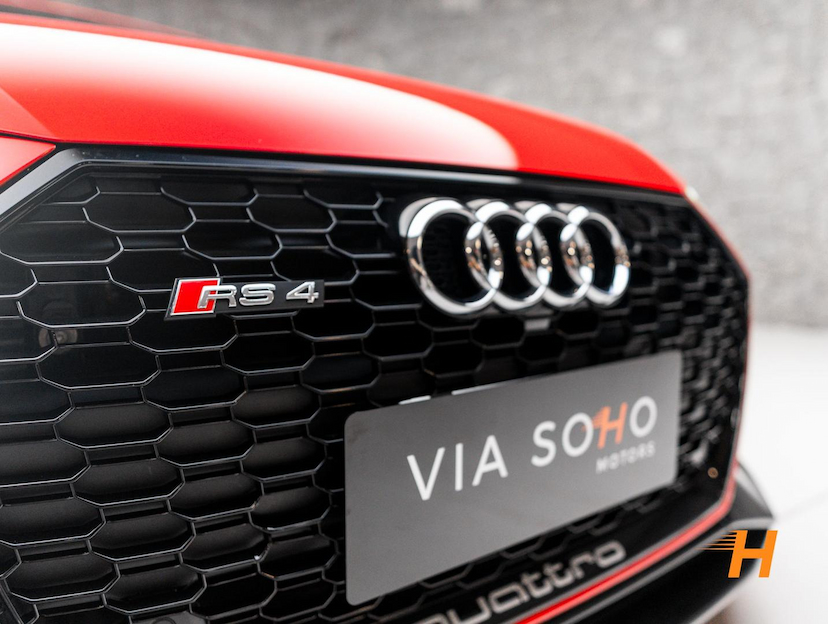 Foto do veículo AUDI RS4 2.9 AVANT 2.9TFSI TIPTRONIC QUATTRO 2019 63.442 KM R$ 385.000,00